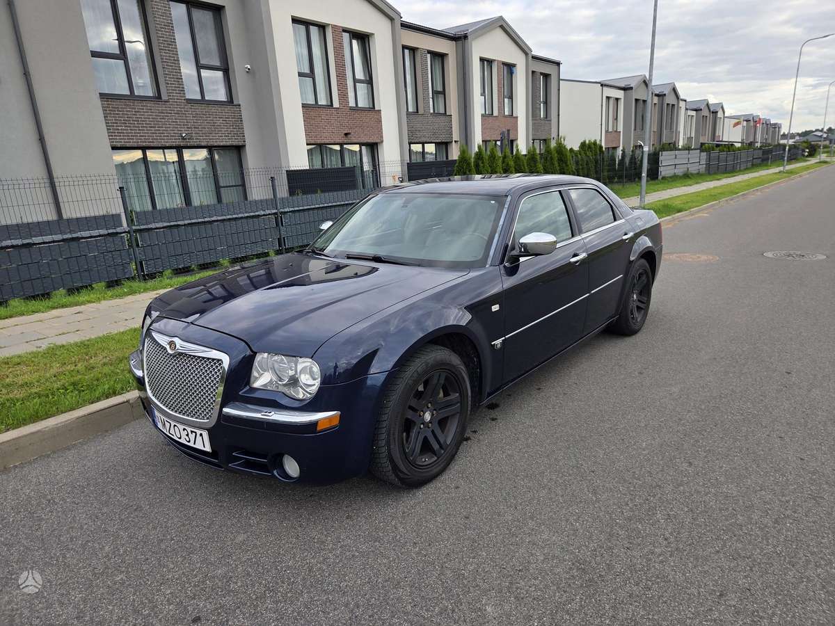 Chrysler 300C, 3.0 l., Седан