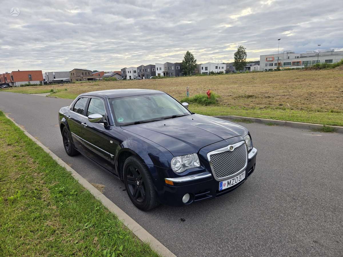 Chrysler 300C, 3.0 l., Седан