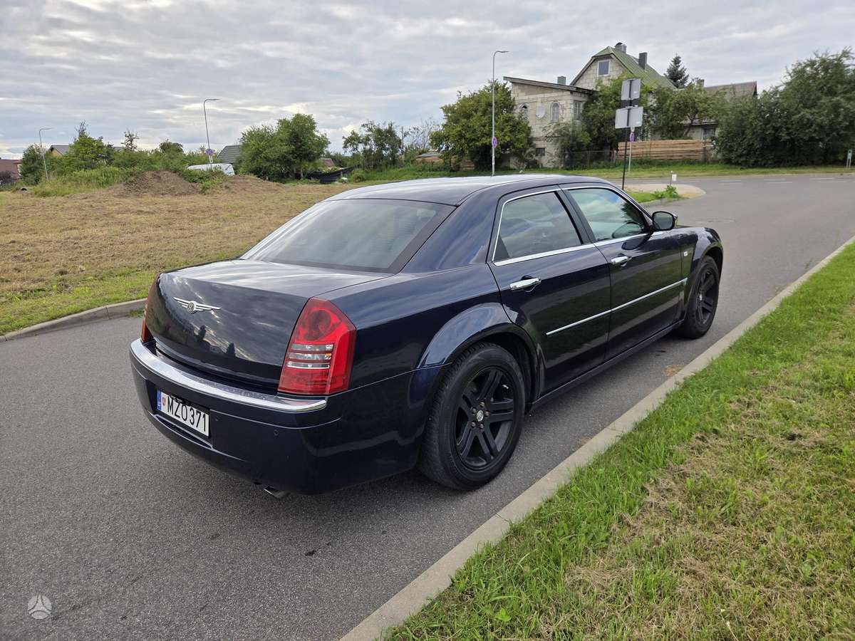 Chrysler 300C, 3.0 l., Седан