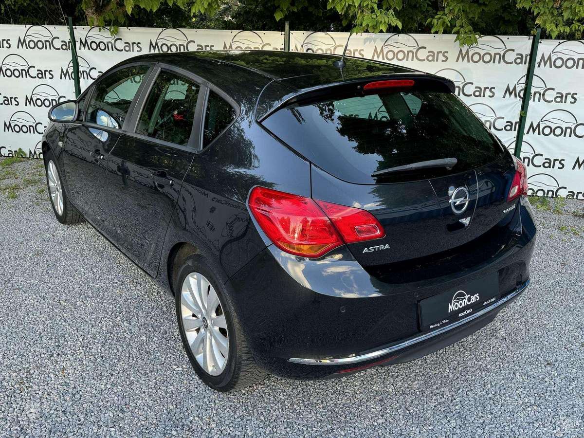 Opel Astra, 1.4 l., hatchback