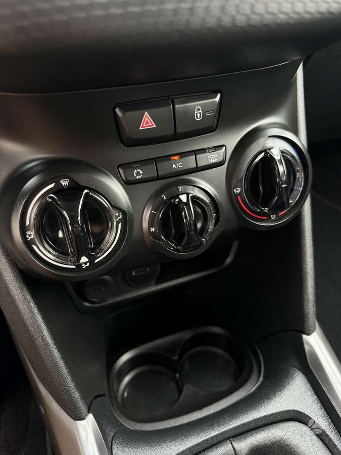 Peugeot 2008 - 11