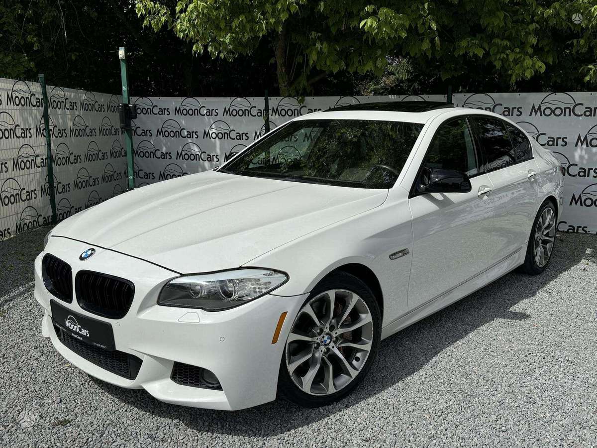 BMW 550, 4.4 l., Седан