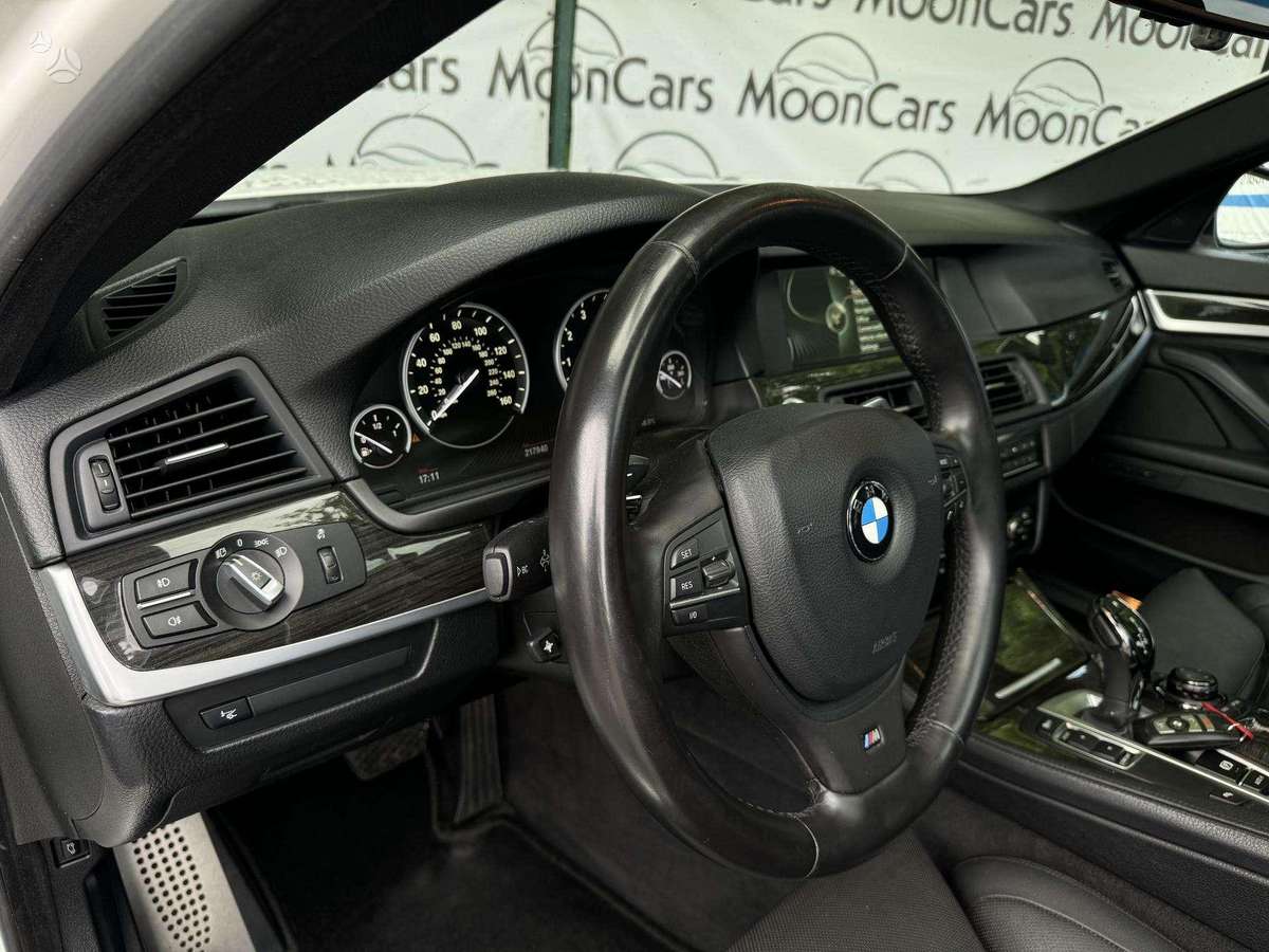 BMW 550, 4.4 l., Седан