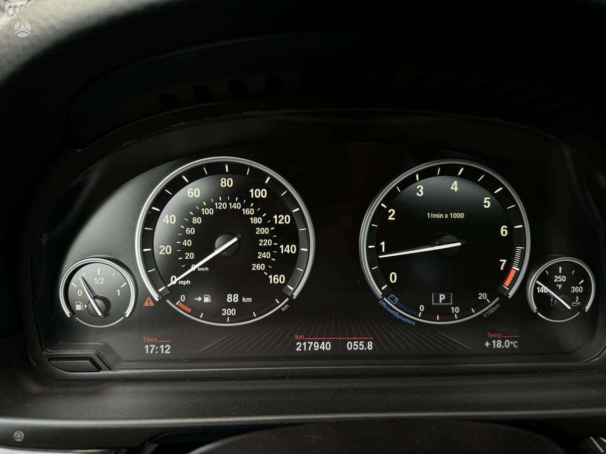 BMW 550, 4.4 l., Седан