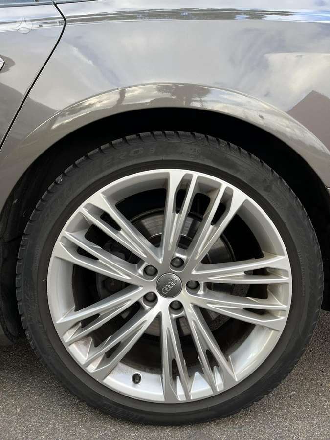Audi A7, 3.0 l., Хэтчбек