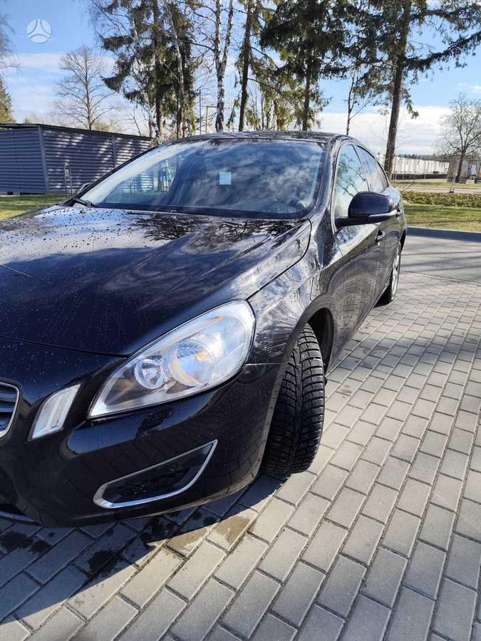 Volvo S60, 1.6 l., Седан