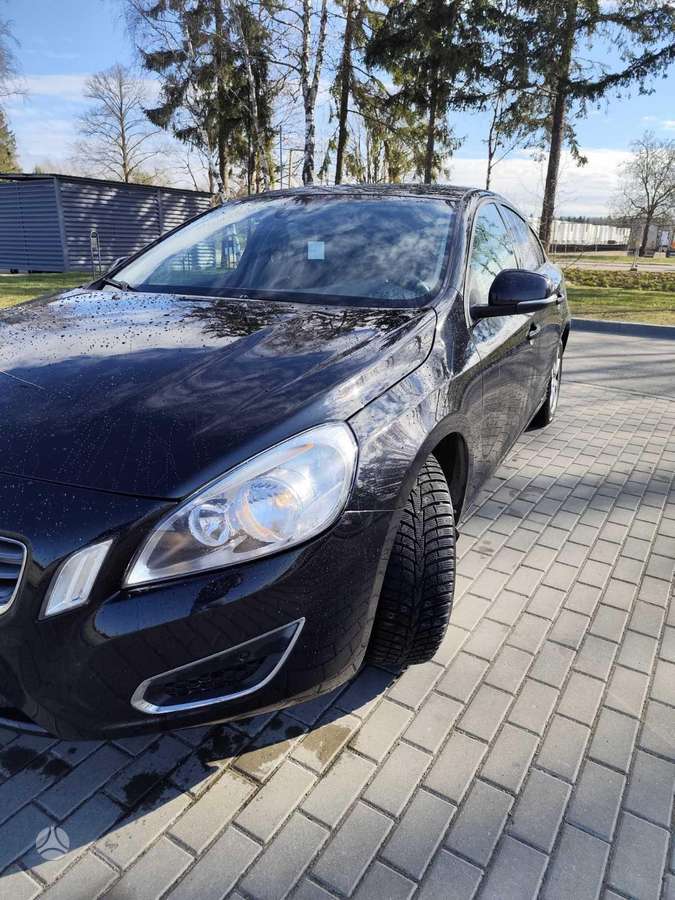 Volvo S60 - 2