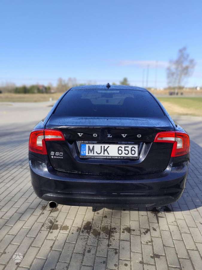 Volvo S60, 1.6 l., Седан