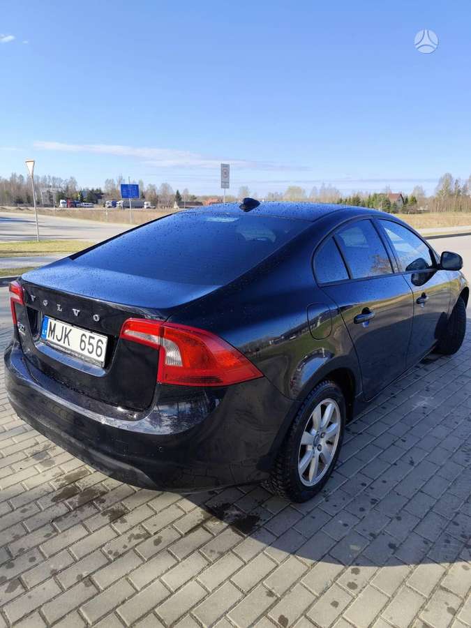 Volvo S60, 1.6 l., Седан