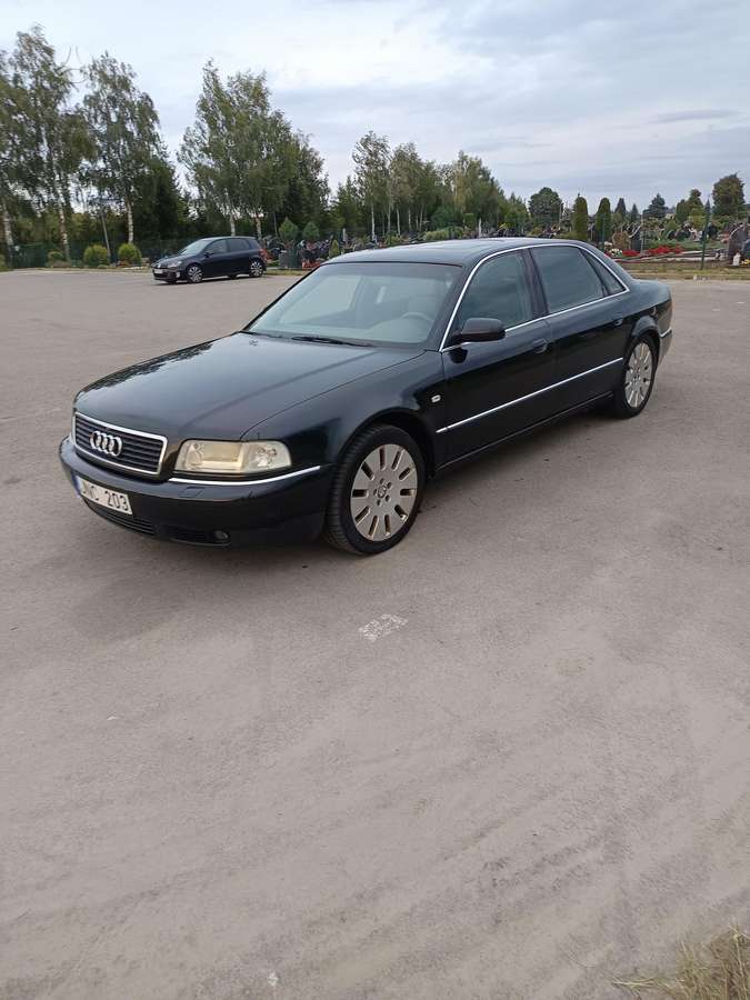Audi A8 L, 4.2 l., Седан