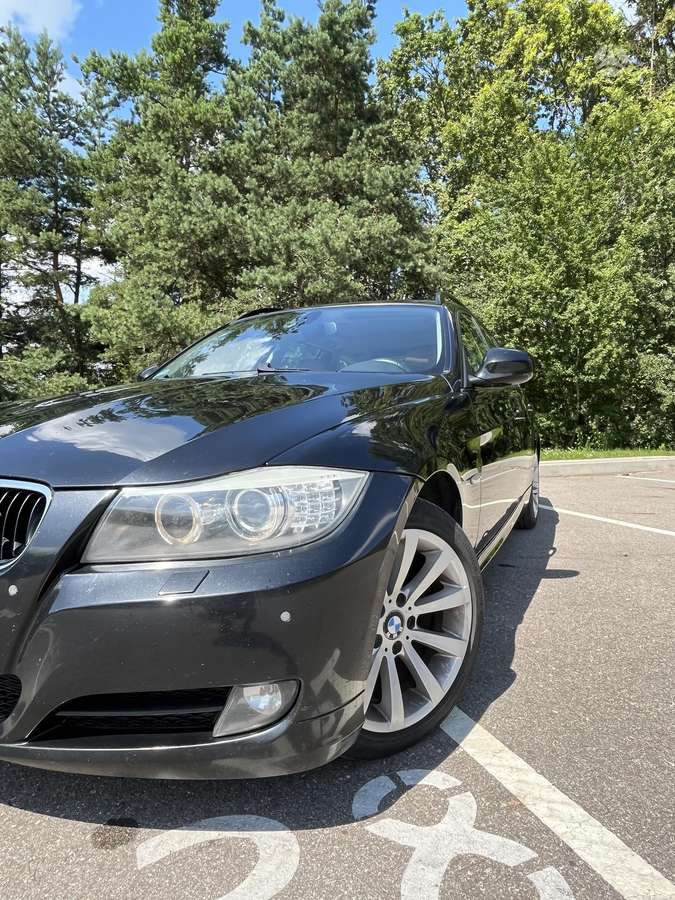 BMW 320, 2.0 l., Универсал