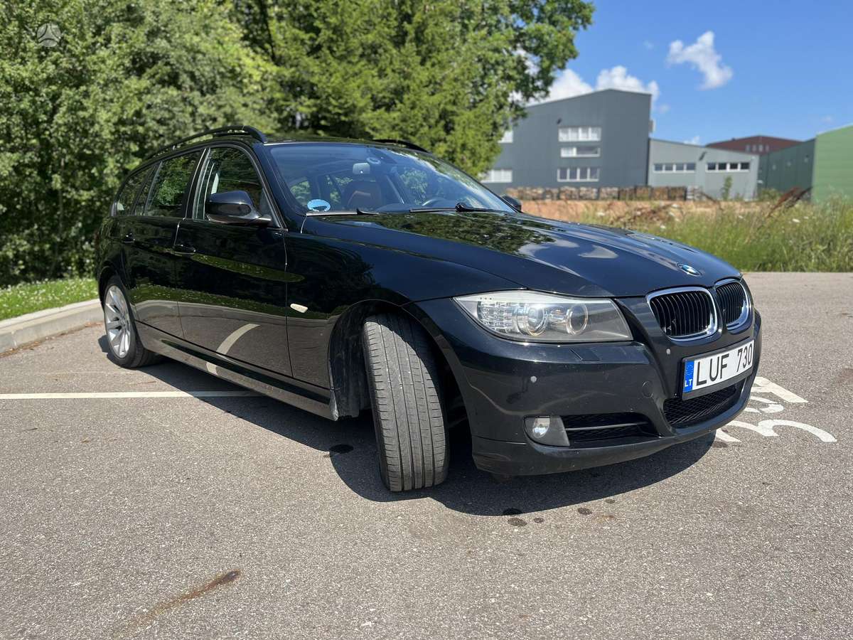BMW 320, 2.0 l., wagon