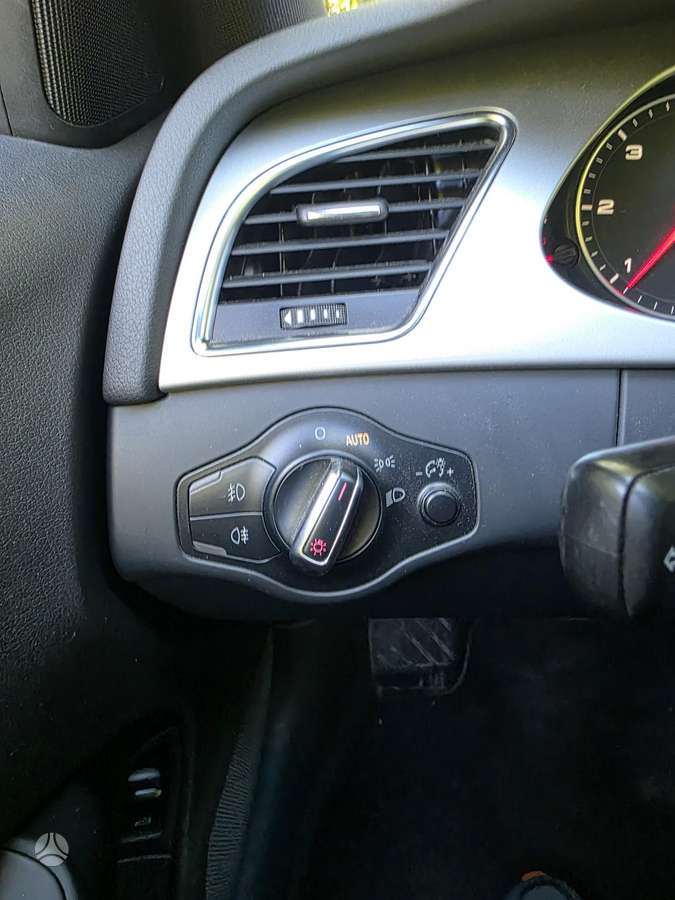 Audi A4, 2.0 l., universalas