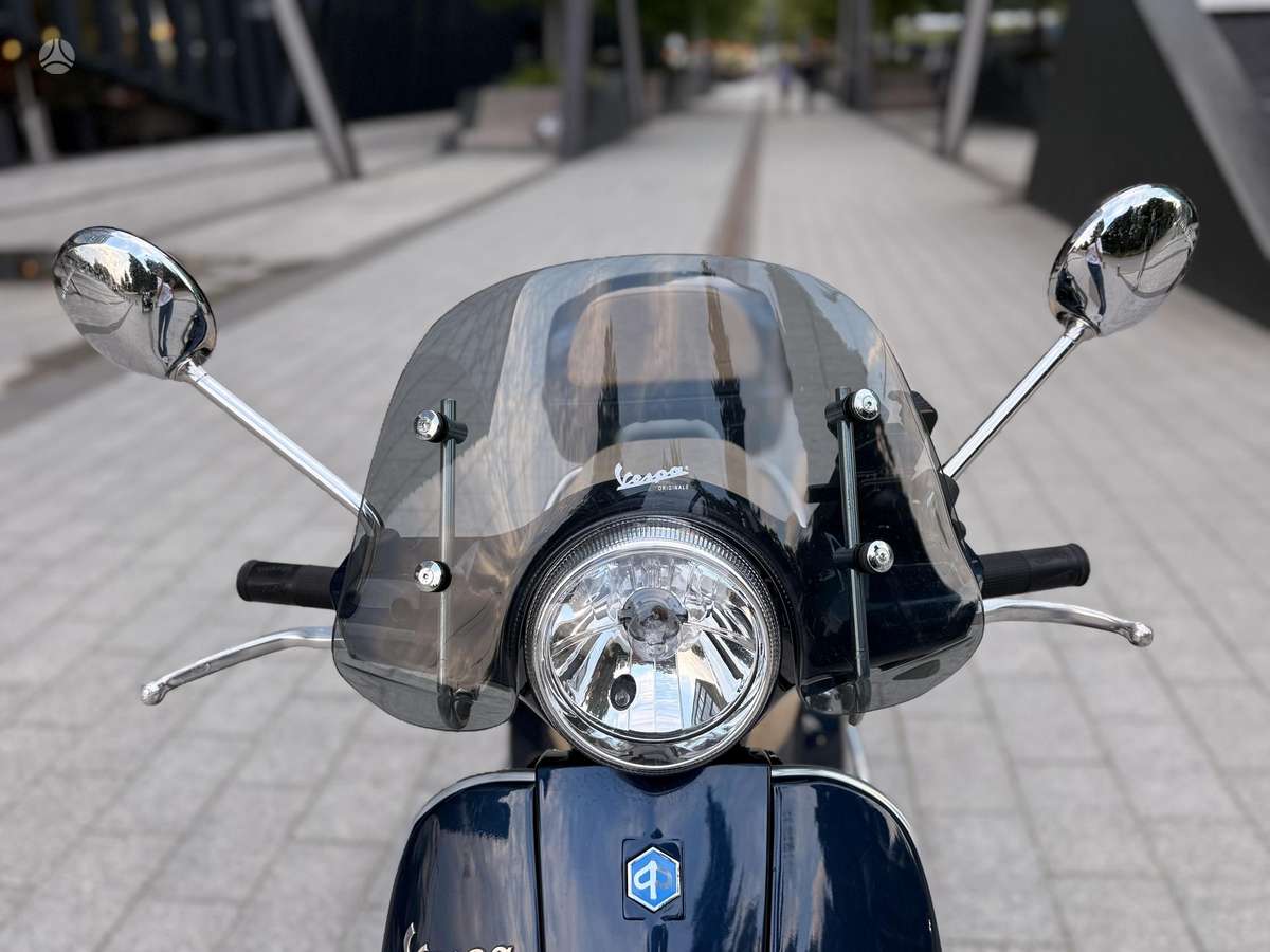 Piaggio Vespa 125cc, мотороллеры / мопеды