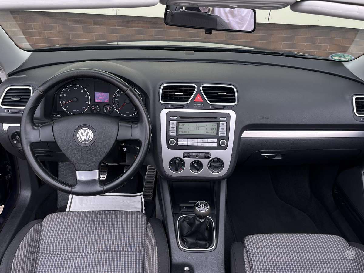 Volkswagen Eos, 1.6 l., Кабриолет