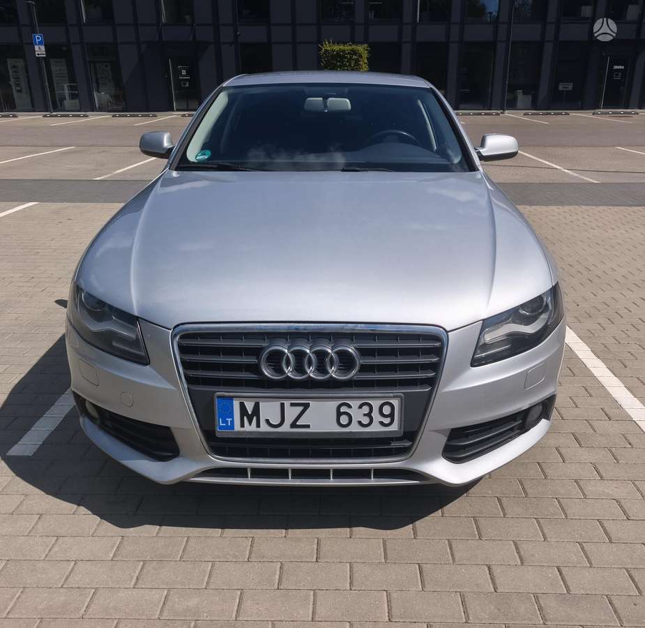 Audi A4, 1.8 l., Седан