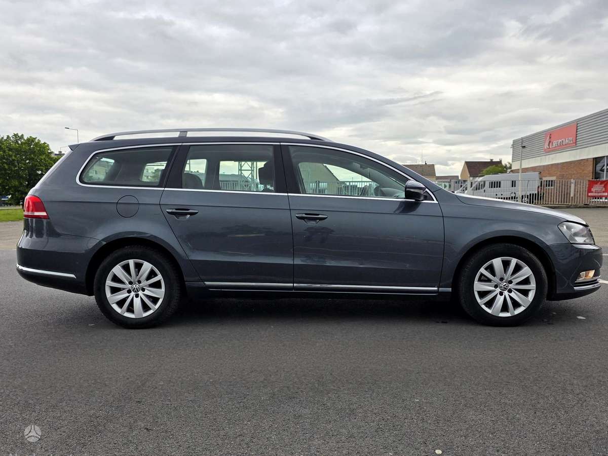 Volkswagen Passat, 2.0 l., Универсал