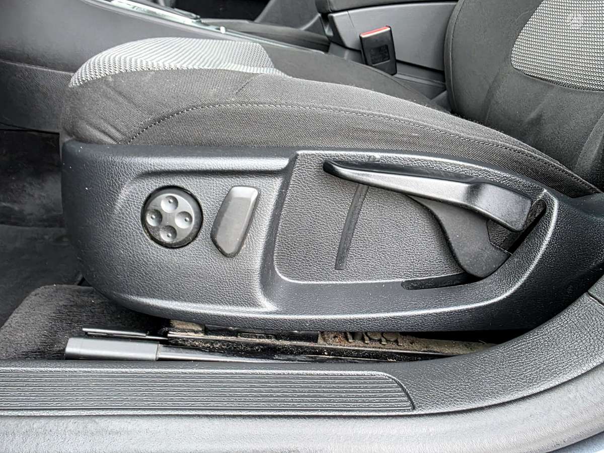 Volkswagen Passat, 2.0 l., Универсал
