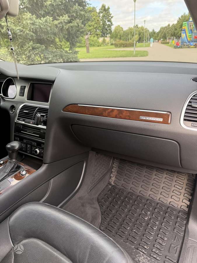 Audi Q7, 3.0 l., universalas
