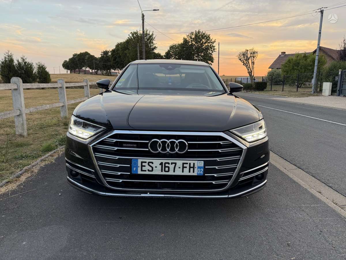 Audi A8, 3.0 l., Седан