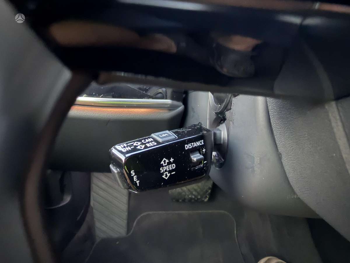 Audi A8, 3.0 l., Седан