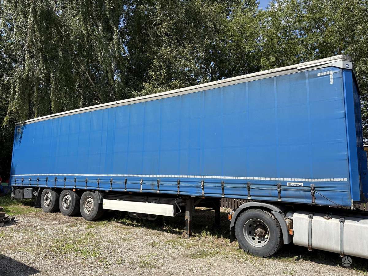 Krone SD, užuolaidinės / tentinės