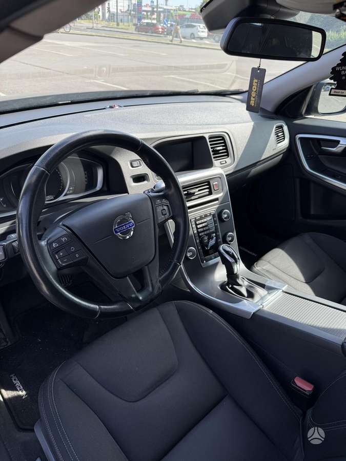 Volvo V60 - 8