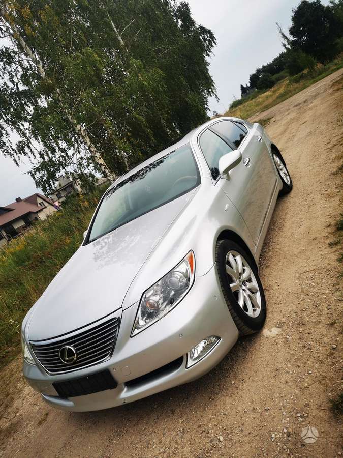 Lexus LS 460, 4.6 l., Седан