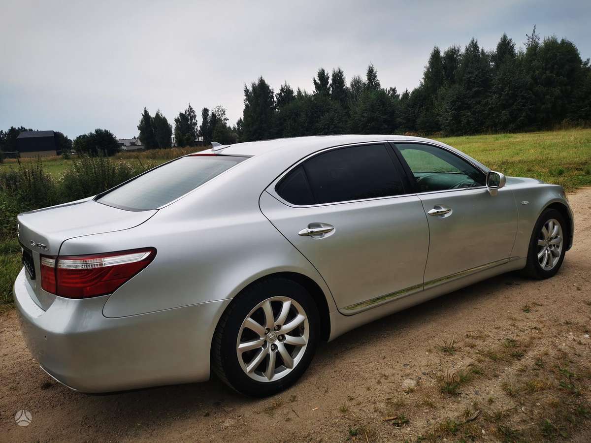 Lexus LS 460, 4.6 l., Седан