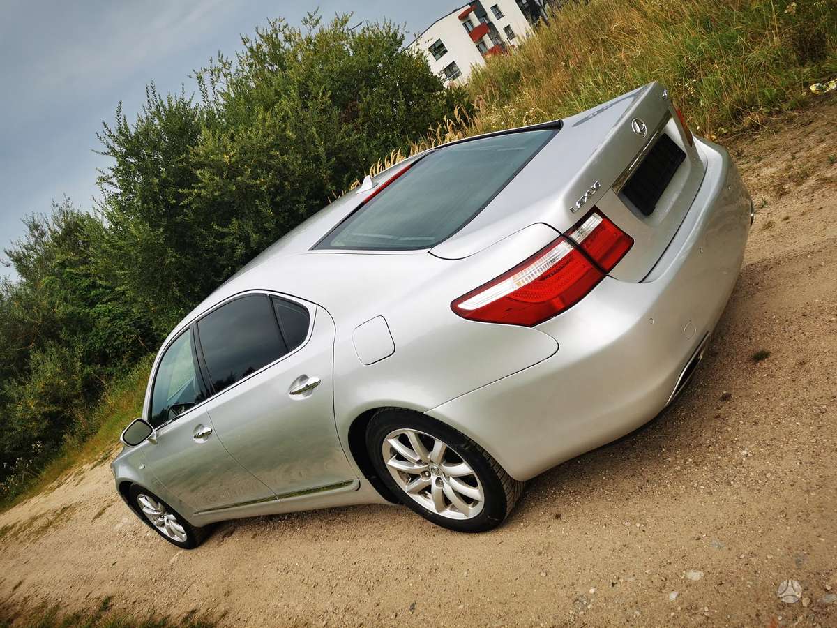 Lexus LS 460, 4.6 l., Седан