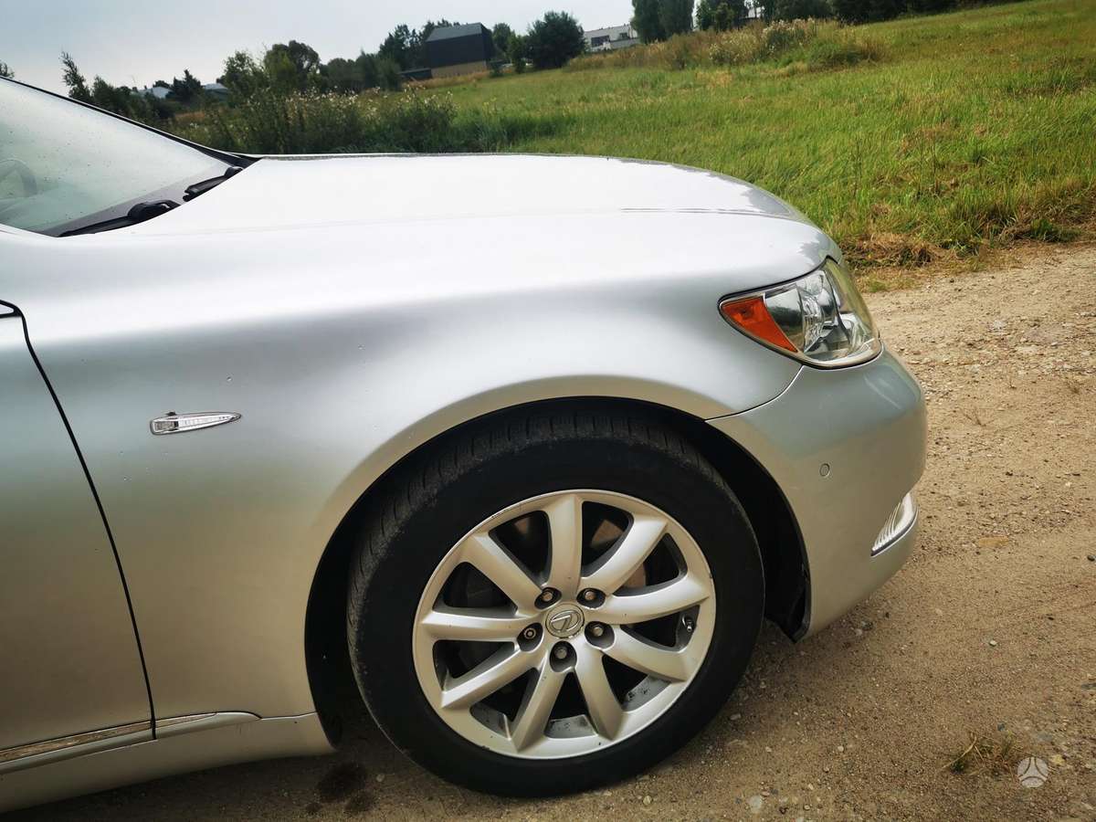 Lexus LS 460, 4.6 l., Седан