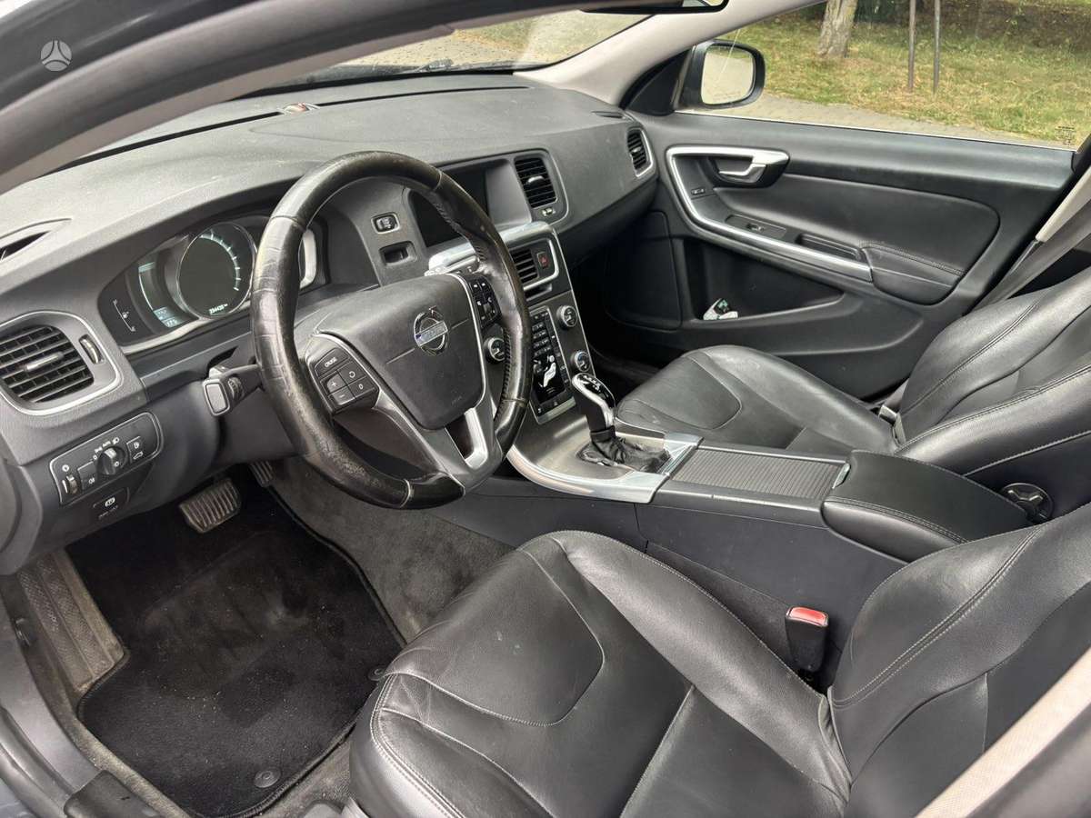 Volvo V60, 2.0 l., wagon