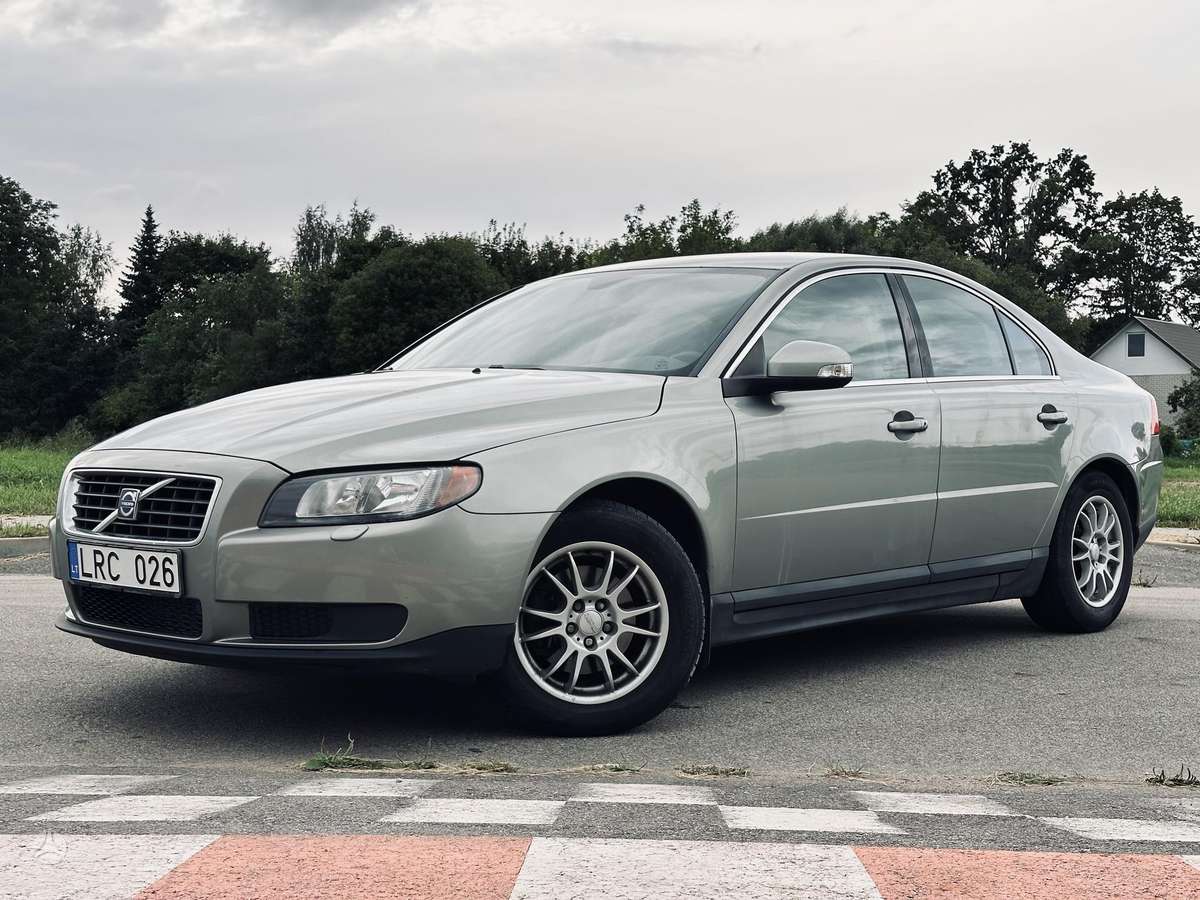 Volvo S80, 2.4 l., Седан