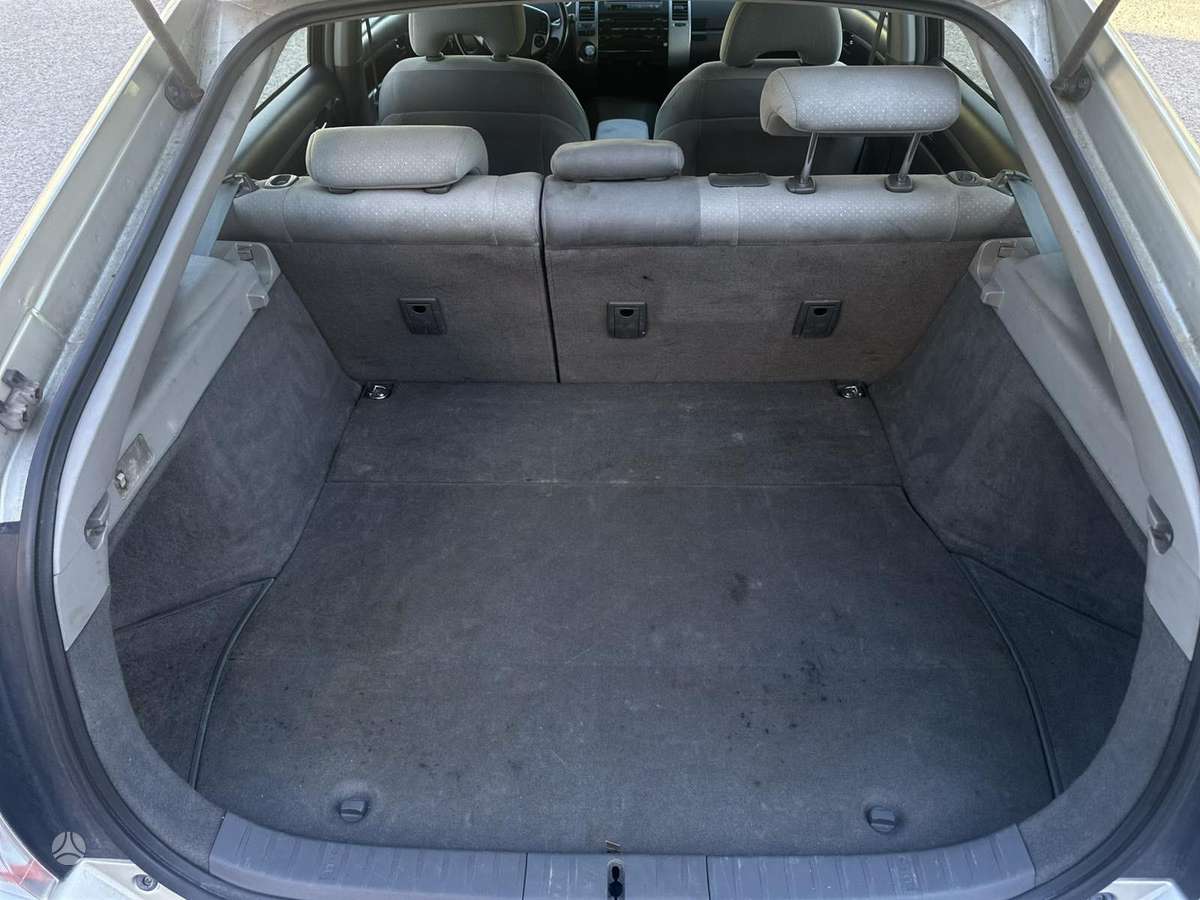 Toyota Prius - 9