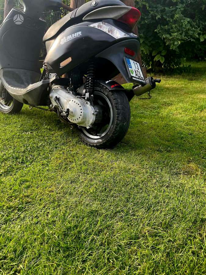 Piaggio Zip 49cc, scooters / mopeds