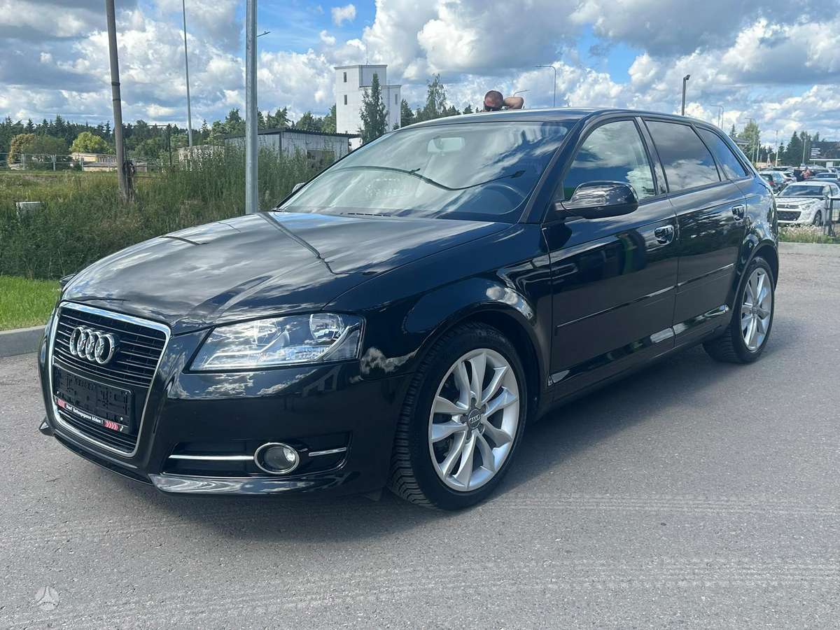 Audi A3, 2.0 l., Хэтчбек