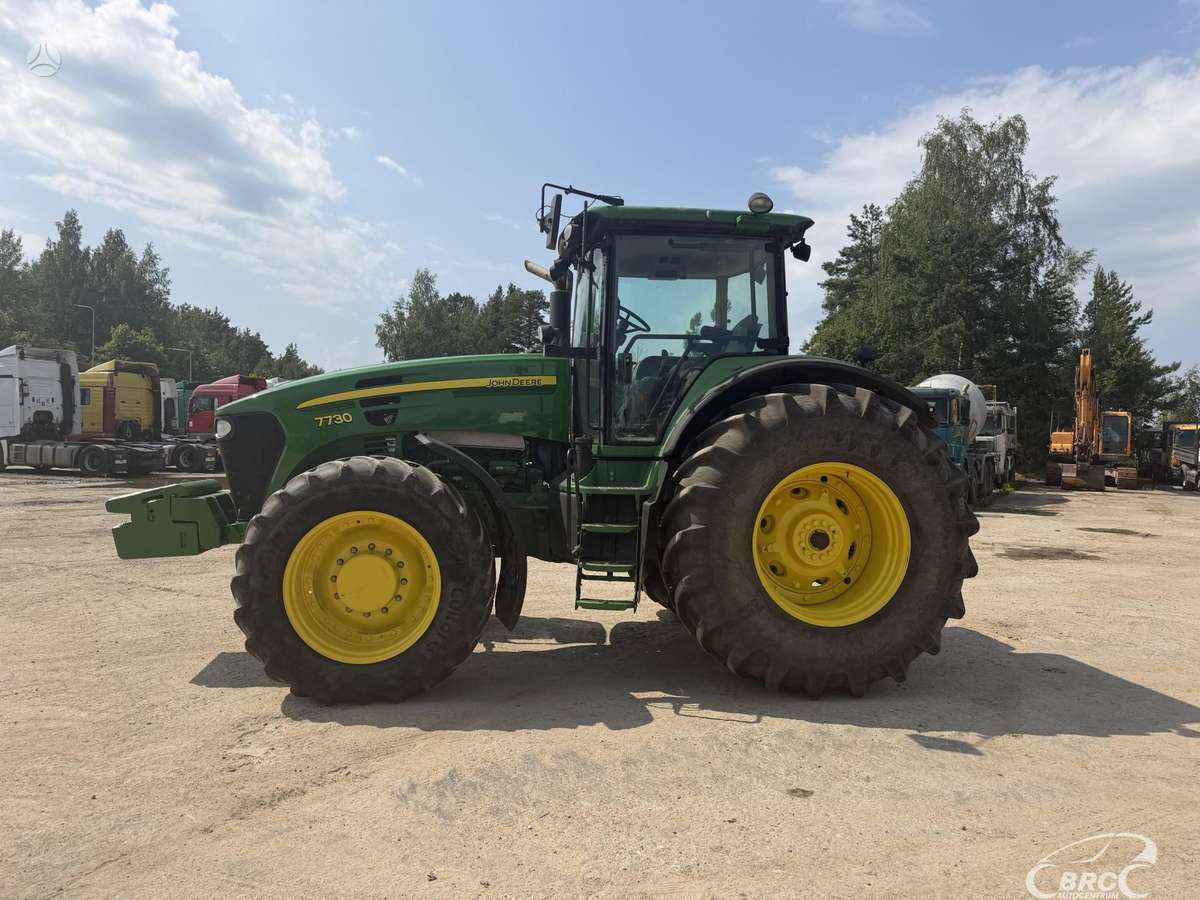 John Deere 7730, traktori
