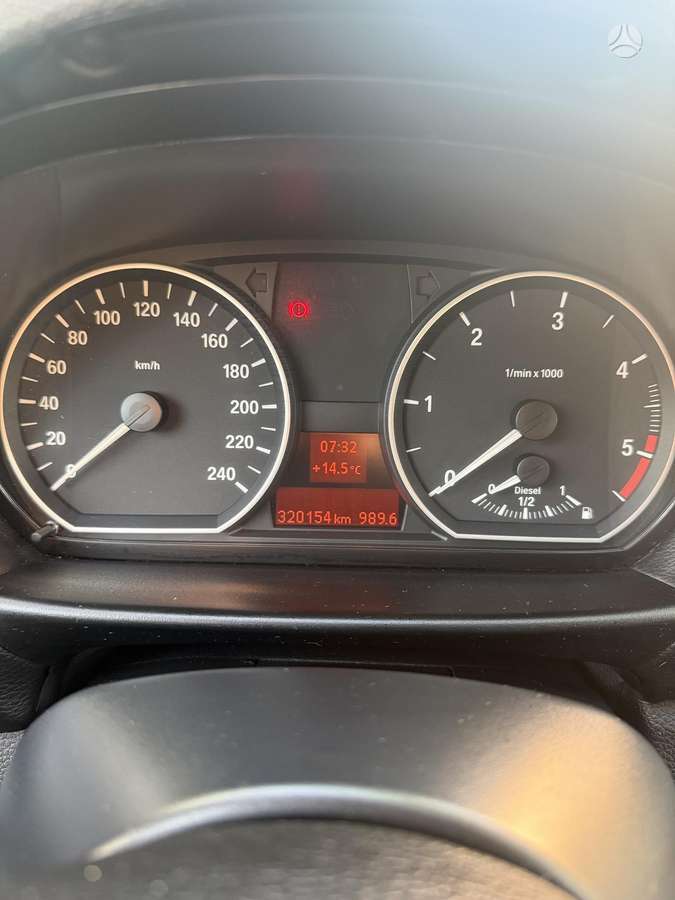 BMW 118, 2.0 l., Хэтчбек