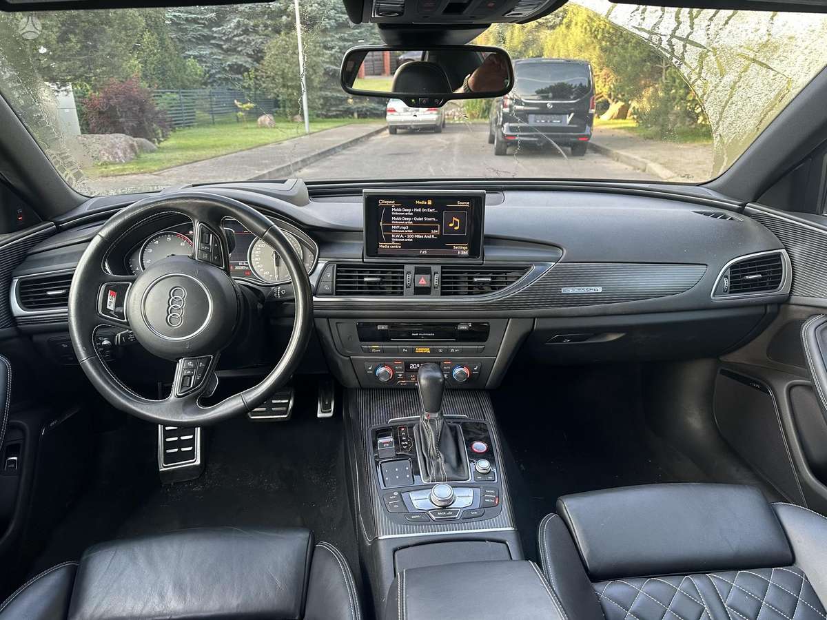 Audi S6, 4.0 l., Седан
