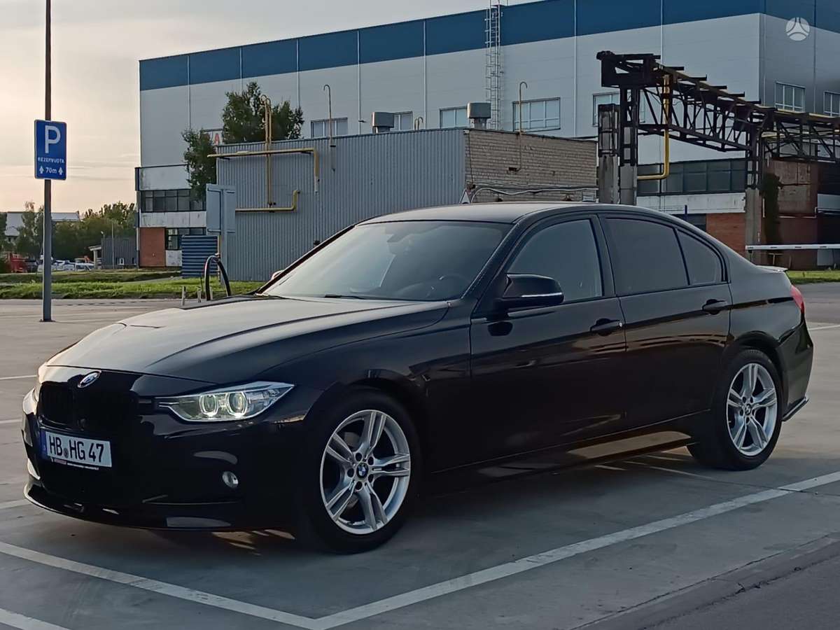 BMW 320, 2.0 l., Седан