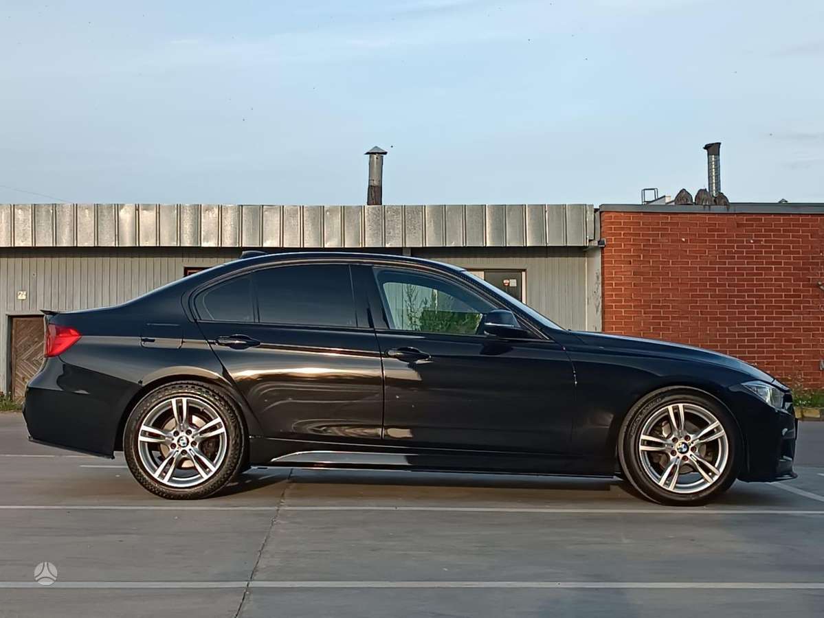 BMW 320, 2.0 l., Седан