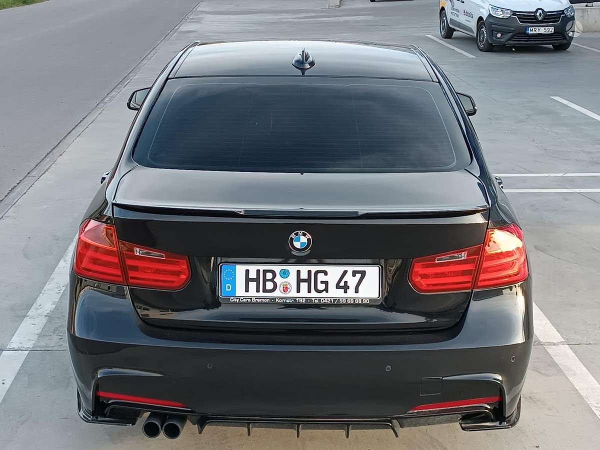 BMW 320, 2.0 l., Седан