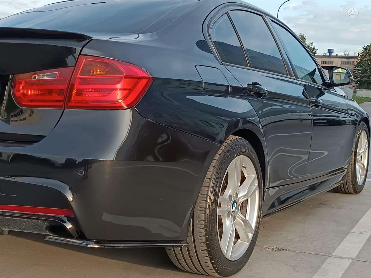 BMW 320, 2.0 l., Седан