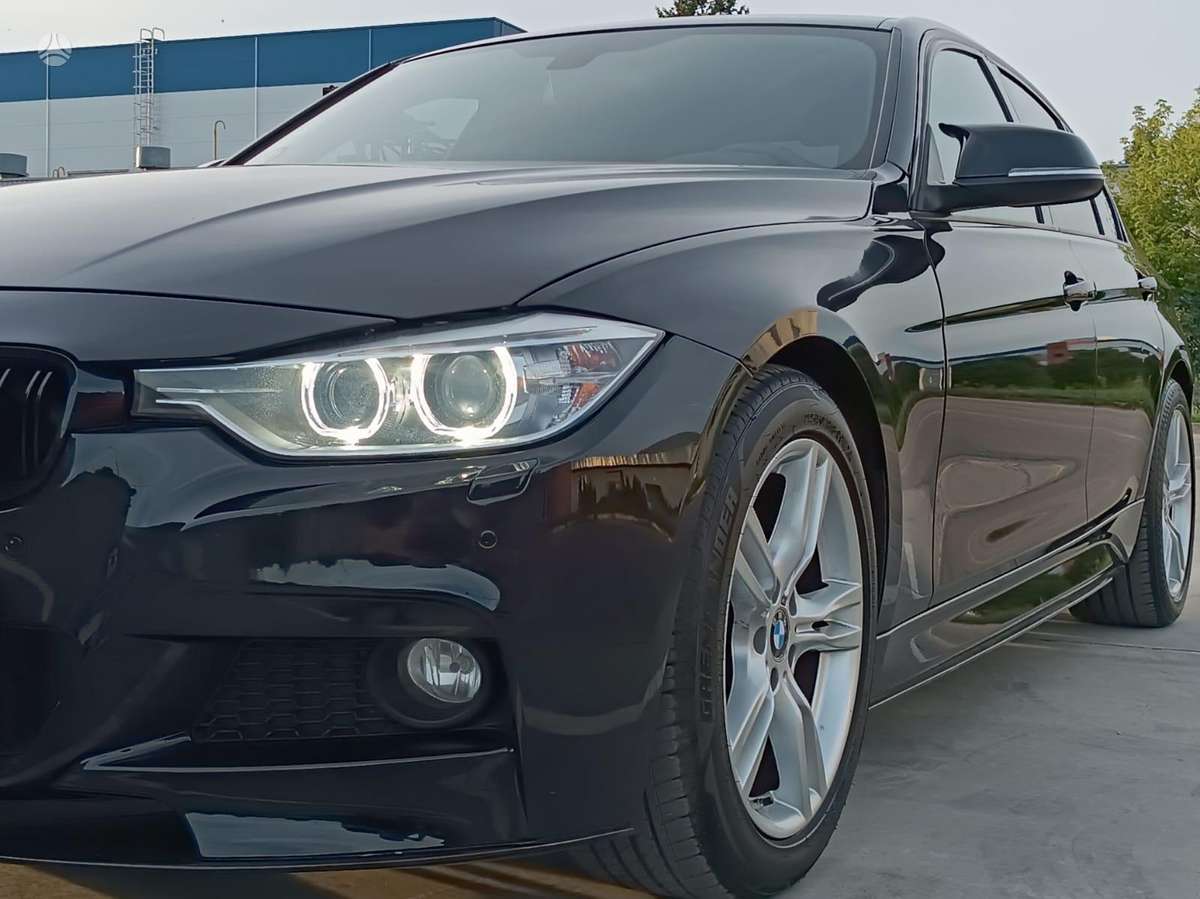 BMW 320, 2.0 l., Седан