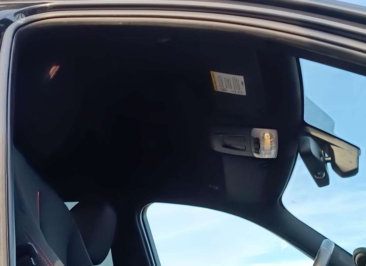 BMW 320, 2.0 l., Седан