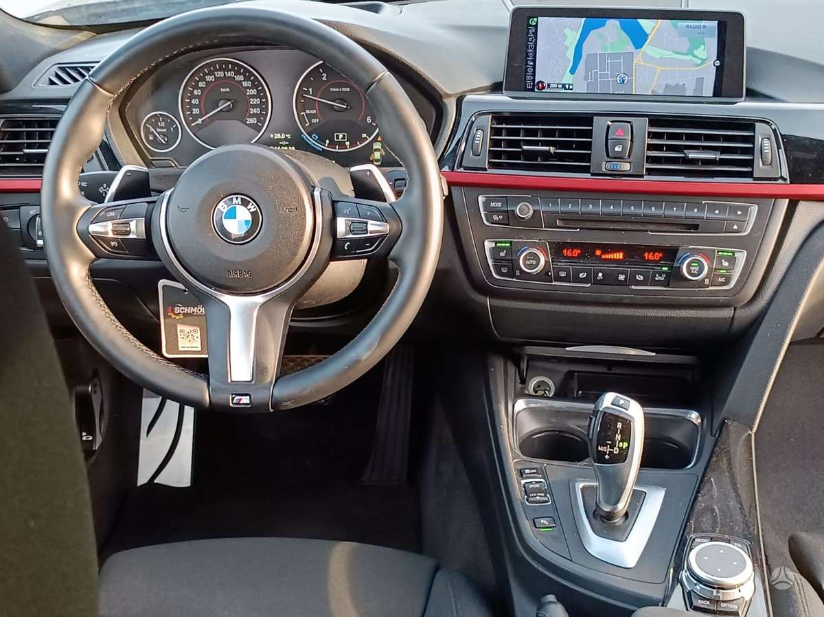 BMW 320, 2.0 l., Седан