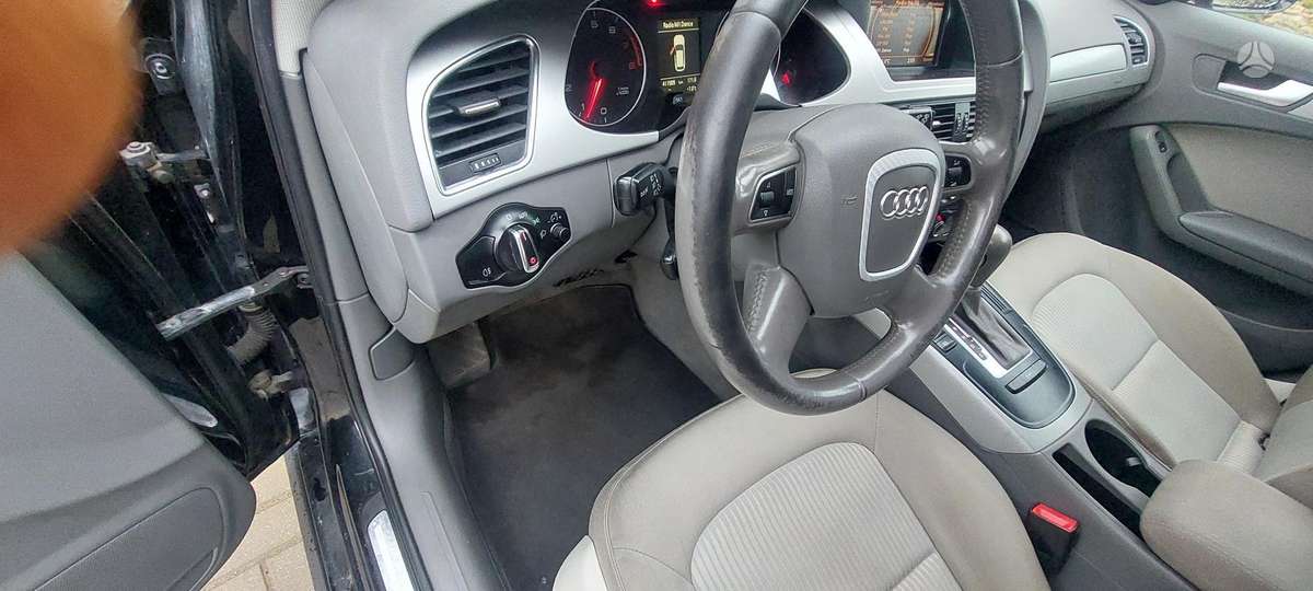 Audi A4, 1.8 l., Универсал
