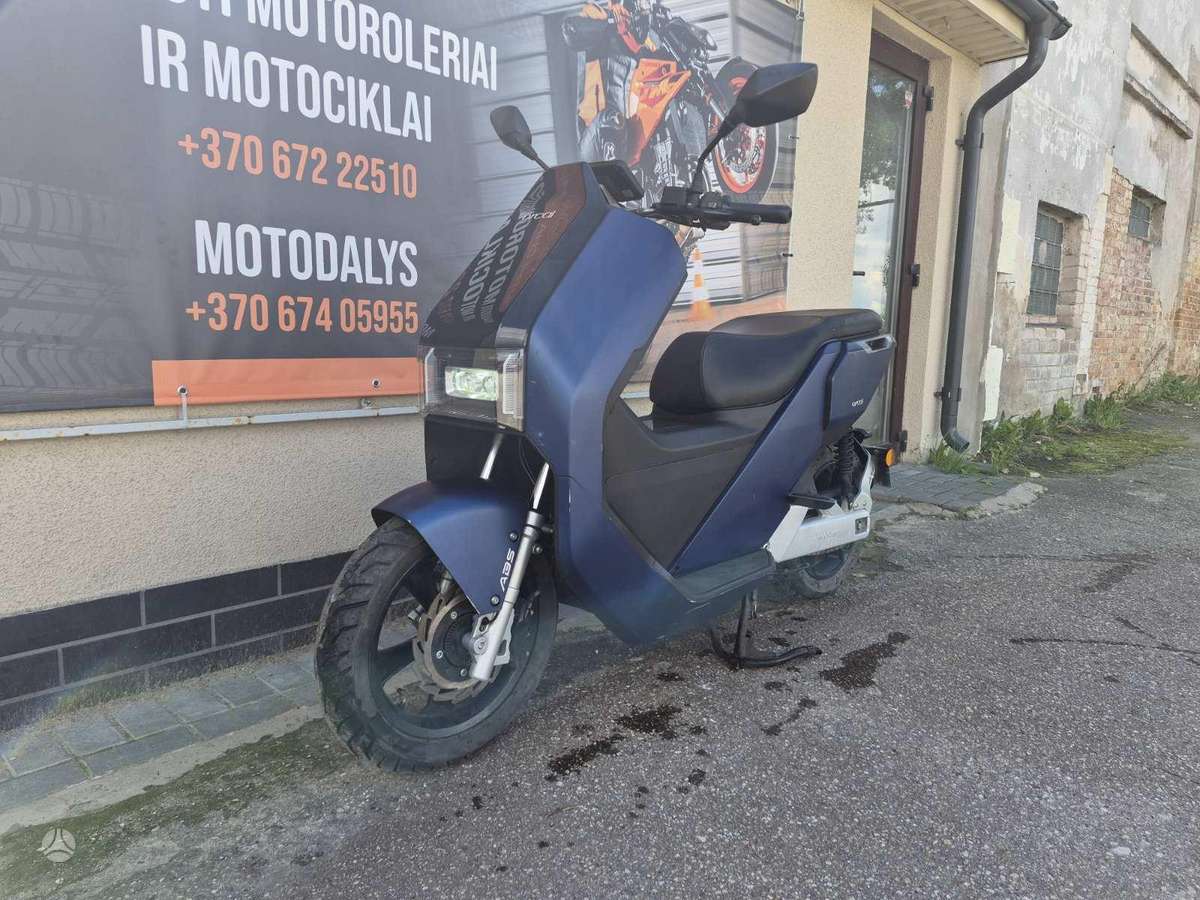 Brixton Felsberg 125, scooters / mopeds