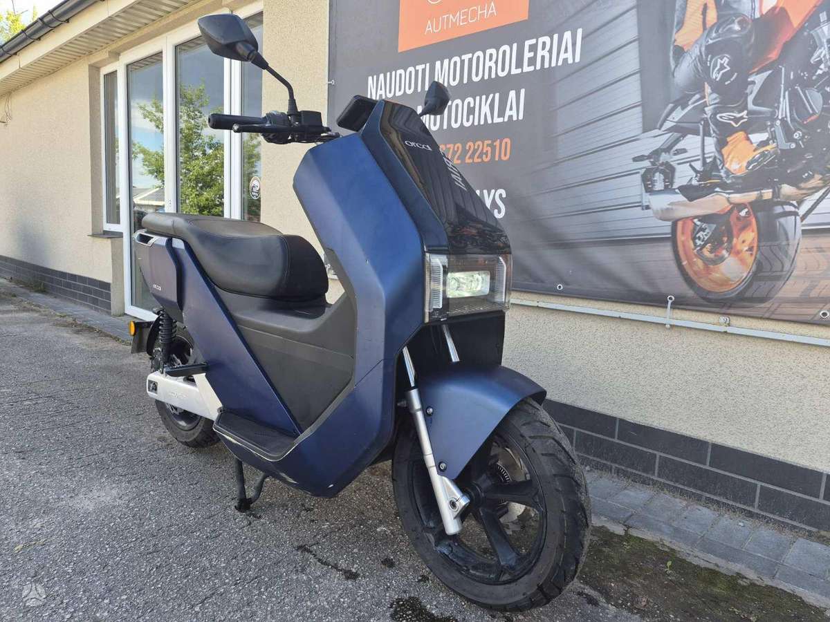 Brixton Felsberg 125, scooters / mopeds