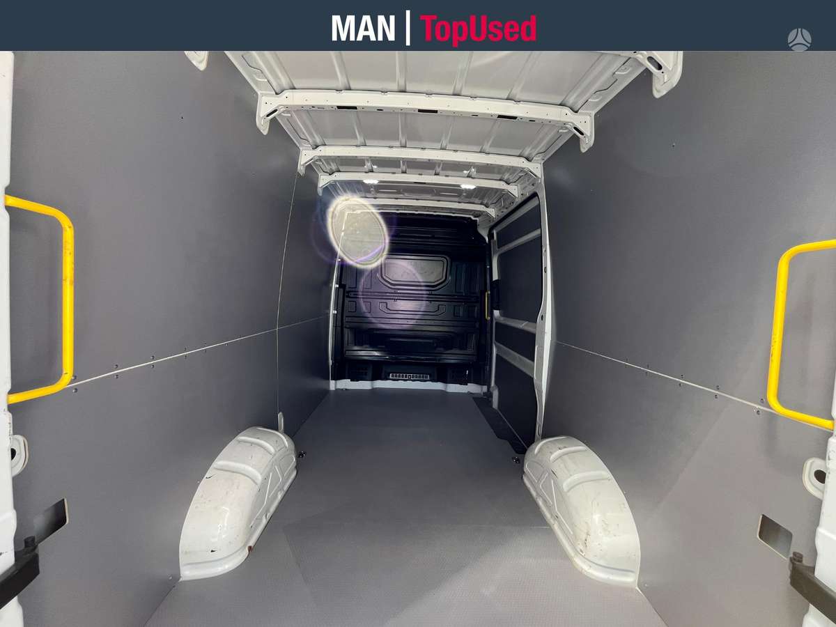 MAN TGE, cargo van